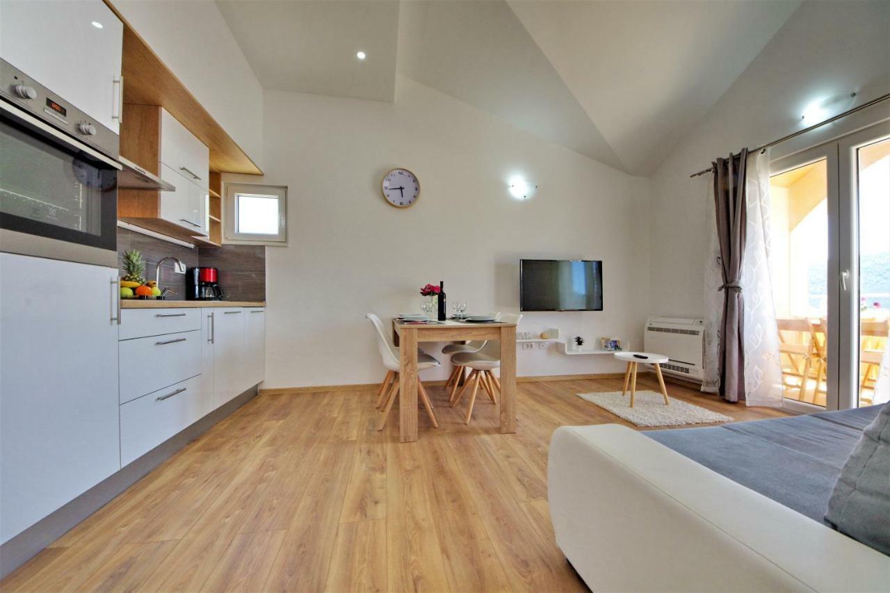 Poljica  Apartman Mario מראה חיצוני תמונה